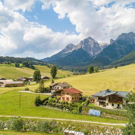 Sommerstein Maria Alm am Steinernen Meer Luaran gambar